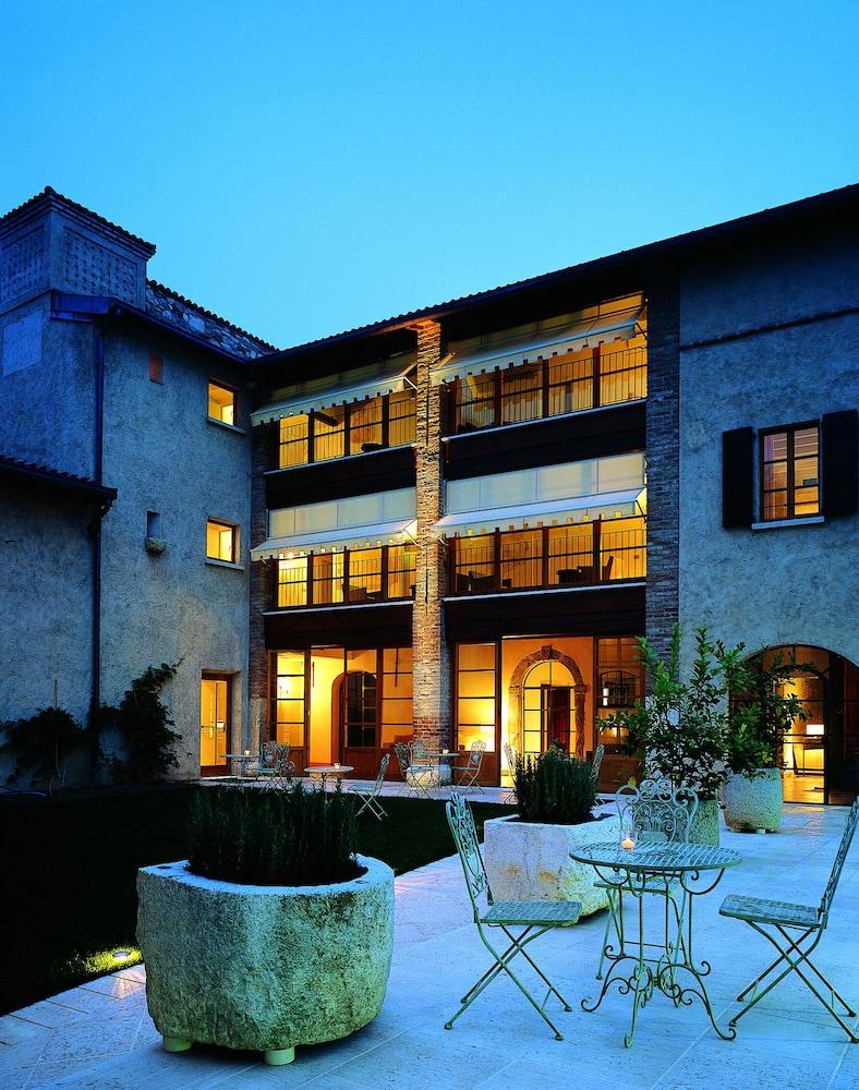 סאלו Villa Arcadio מראה חיצוני תמונה